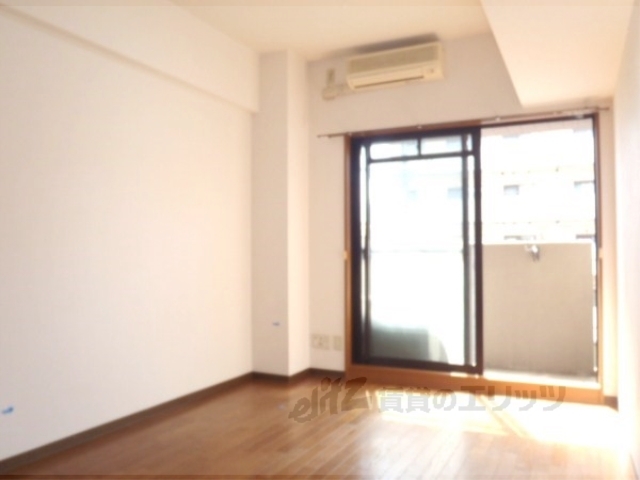 居室・リビング　居室