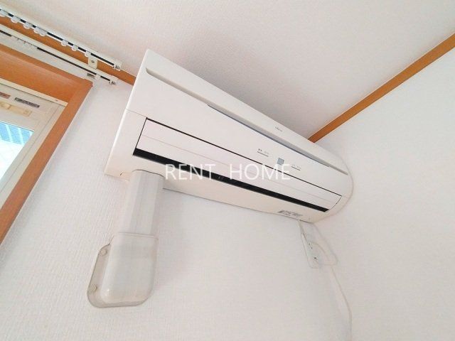 その他設備　エアコン一基付いています。