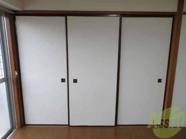 収納　収納スペースがありました。お洋服や荷物はここへ