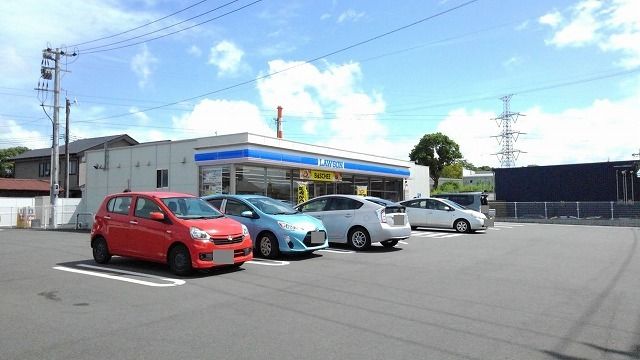 コンビニ　ローソン　大分三佐店（コンビニ）まで950m