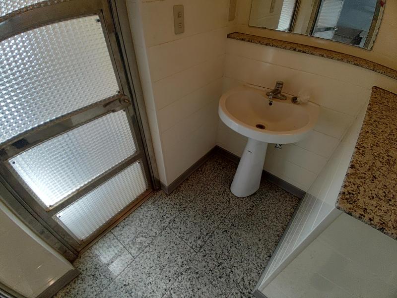 洗面設備　洗面台もかなりオシャレな作り！