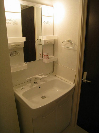洗面設備　※他部屋参照・現況優先