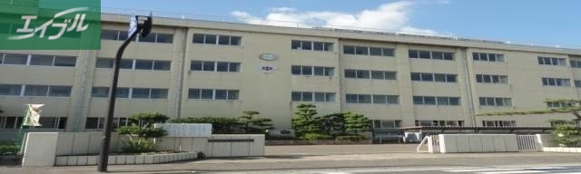 中学校　岡山市立芳田中学校（中学校）まで1498m