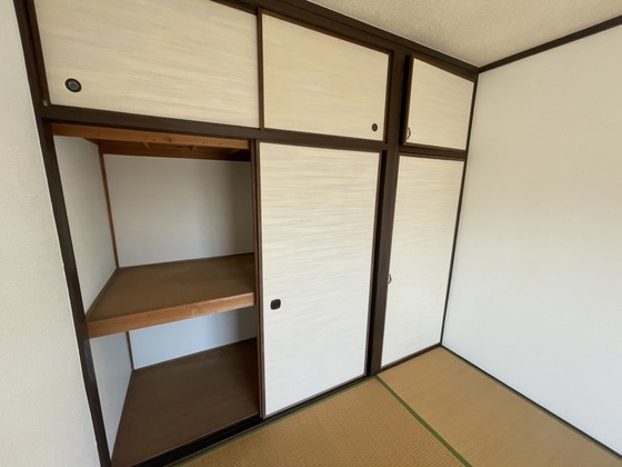 収納　※別部屋の写真です