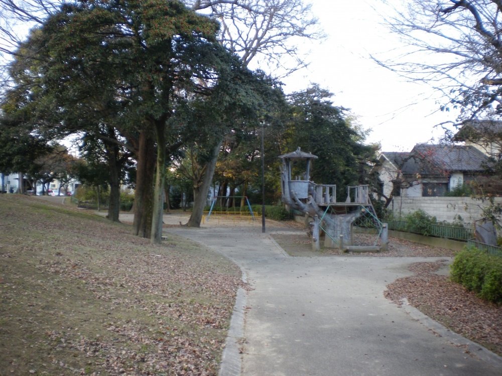 公園　神津公園（公園）まで479m