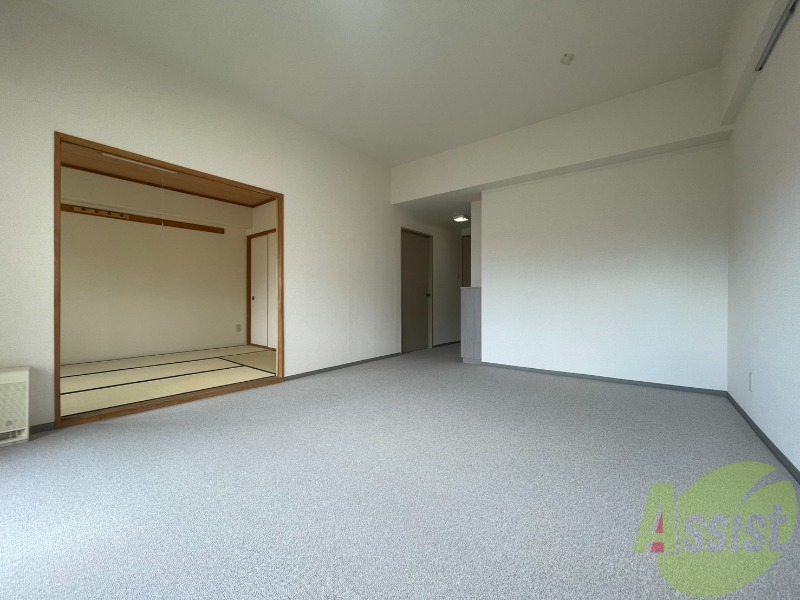 居室・リビング　広くてキレイなお部屋が広がっていて、充実した生活が送れそう。