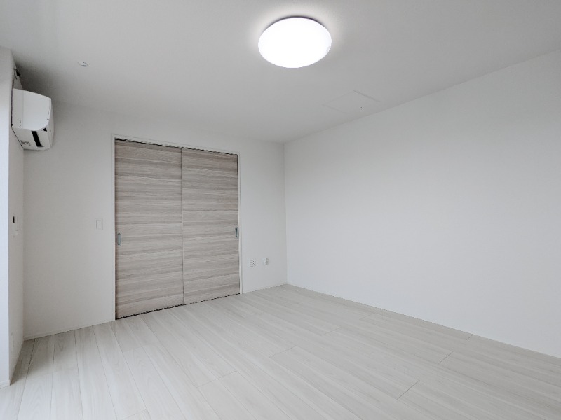 居室・リビング　図面と現状に相違がある場合には現状を優先