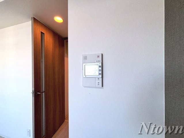 セキュリティ　モニター付きインターホンです