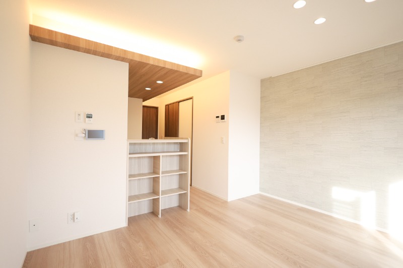 居室・リビング　図面と現状に相違がある場合には現状を優先