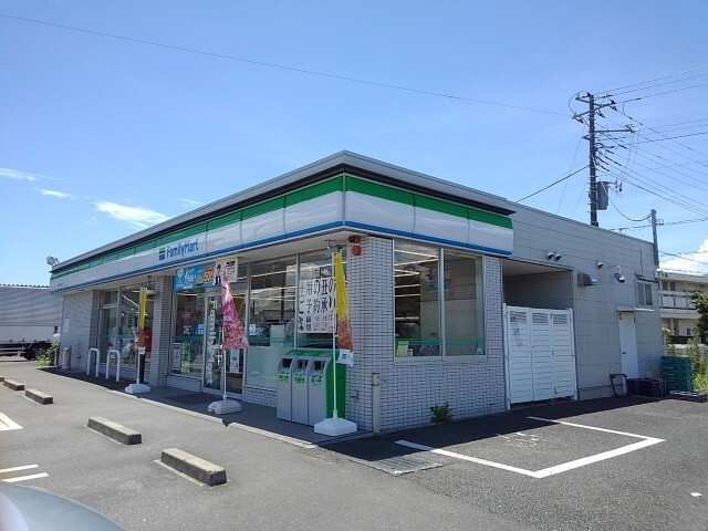 コンビニ　ファミリーマート富士まつもと店（コンビニ）まで616m