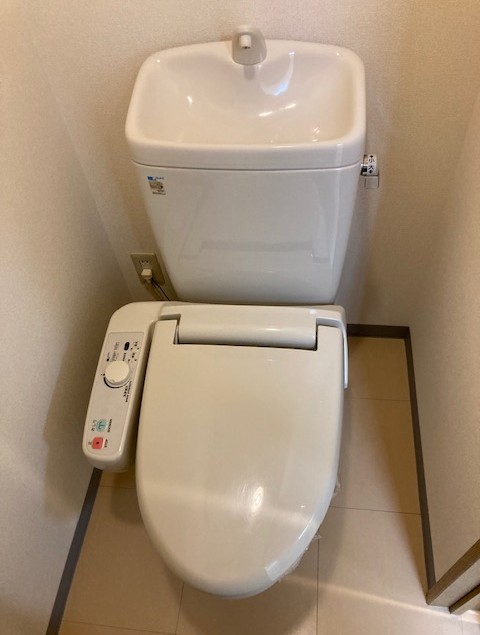 サクシードIのトイレ写真