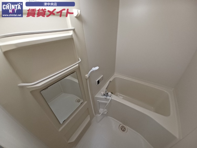 バス・シャワールーム　同型参考写真