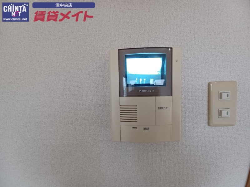 セキュリティ　同型参考写真