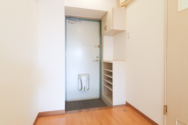 玄関　図面と現状に相違がある場合には現状を優先