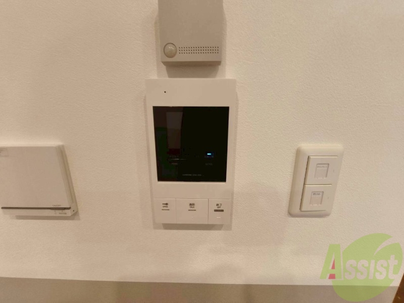 セキュリティ　モニタ付インターホンでセキュリティ面も安心です。