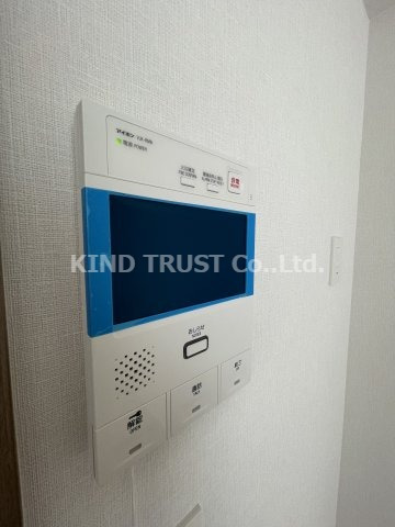 セキュリティ　モニター付きインターホンで安心