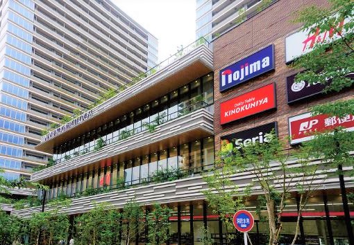 ショッピングセンター　ハニーズSOCOLA武蔵小金井店（ショッピングセンター）まで667m