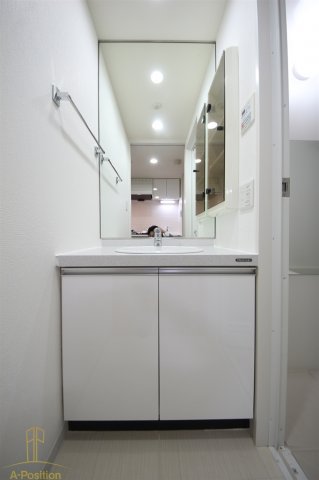 洗面設備　QC Flat北堀江