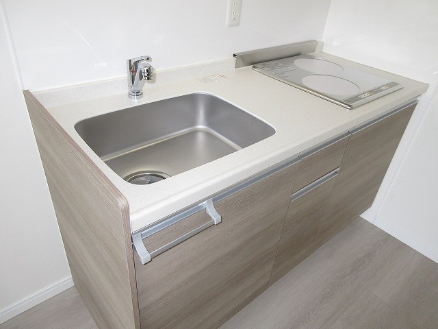 キッチン　別室の写真となります。 ※参考イメージ