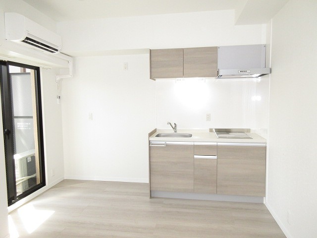 居室・リビング　別室の写真となります。 ※参考イメージ