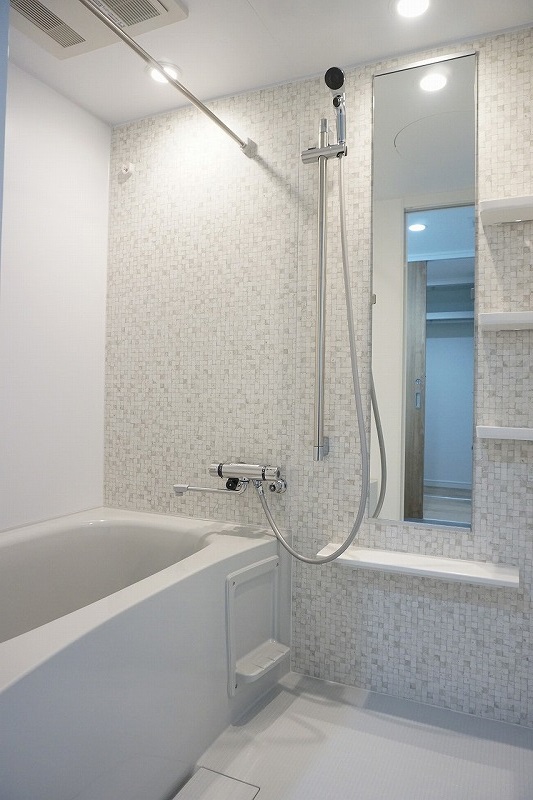 バス・シャワールーム　別室の写真となります。 ※参考イメージ