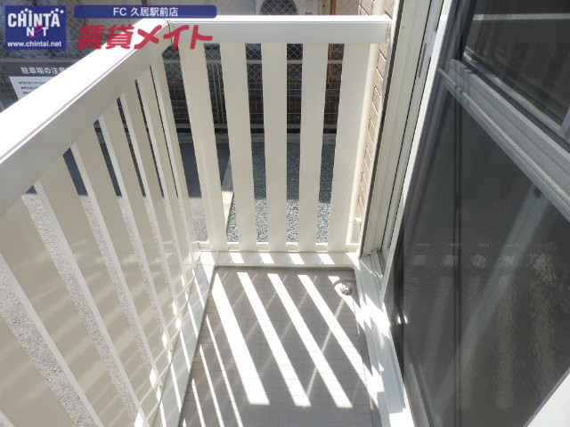 バルコニー　同型参考写真