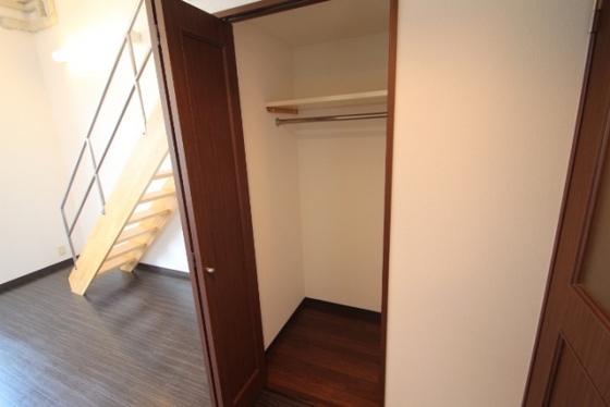 収納　※別号室の写真です