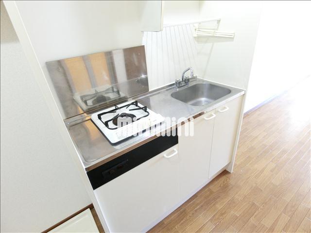 キッチン　キッチンには１口コンロ付き。