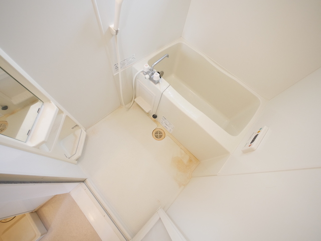 バス・シャワールーム　★追焚付の浴室で１日の疲れをゆっくり癒せますね★