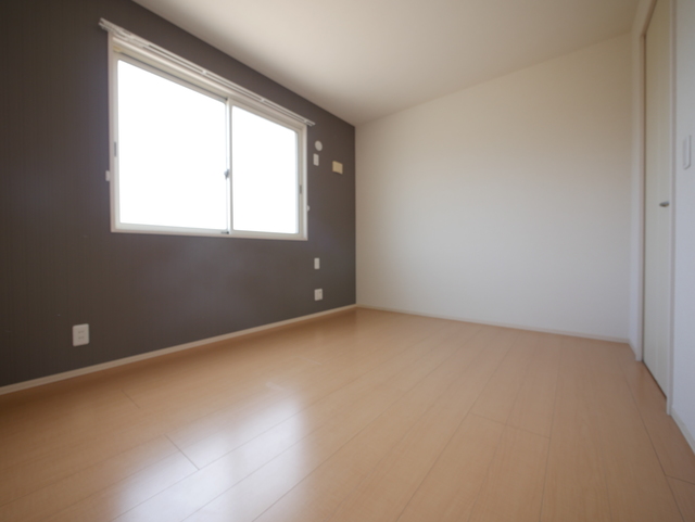 その他部屋・スペース　★アクセントクロスがおしゃれなお部屋です★