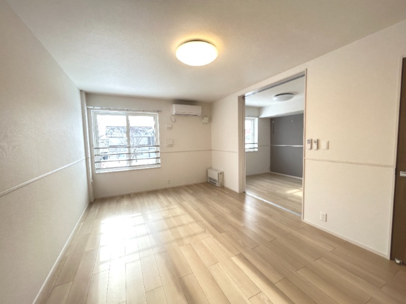 居室・リビング　居室