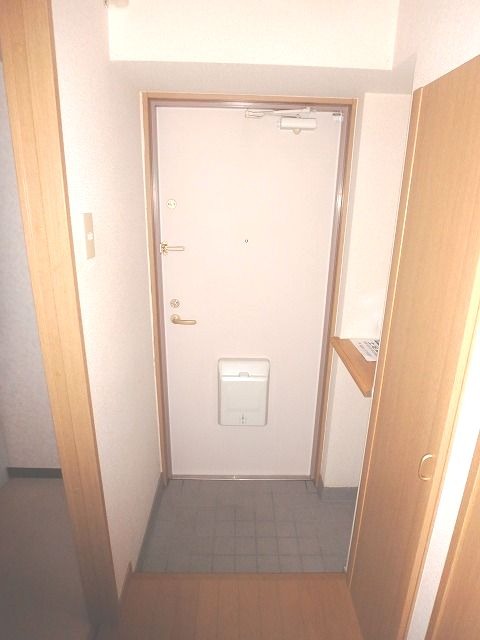 玄関　下駄箱付き♪