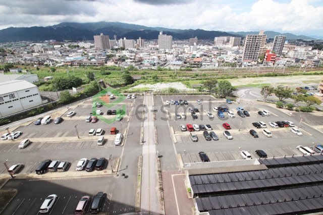 駐車場　駐車場です