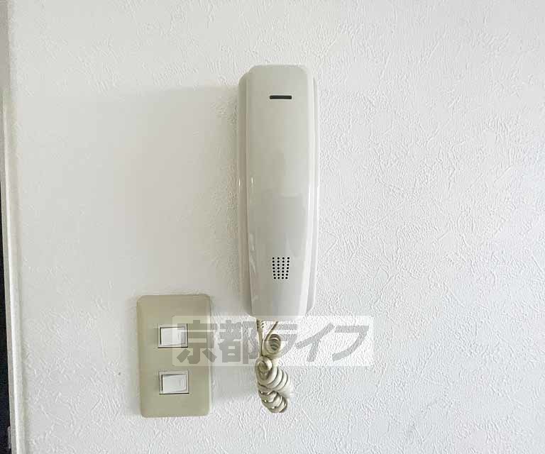 セキュリティ　ＴＶモニターはついておりません