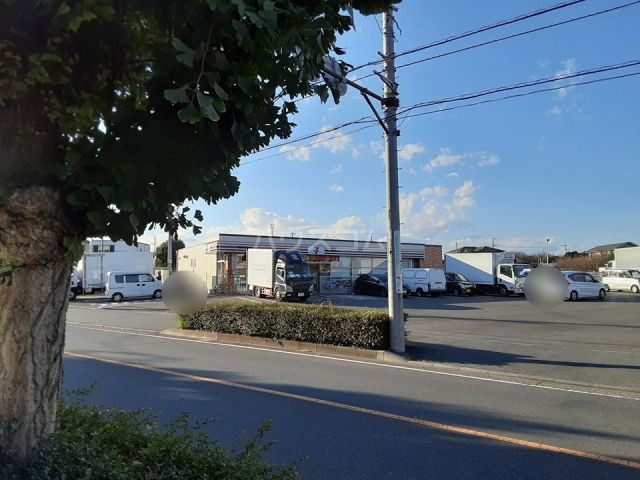 コンビニ　セブンイレブン 藤沢遠藤滝の沢店（コンビニ）まで737m