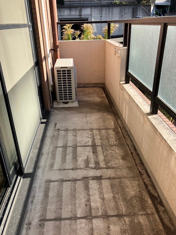 バルコニー　※同物件別室参照