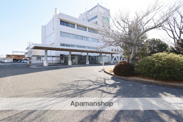 役所　小松島市役所（役所）まで687m