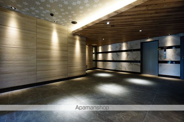 ロビー　ロビー