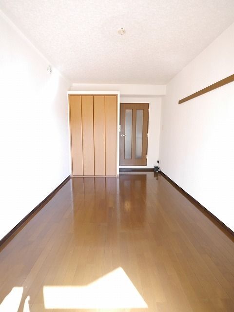 居室・リビング　★お部屋探しは、タウンハウジング多摩センター店へ★