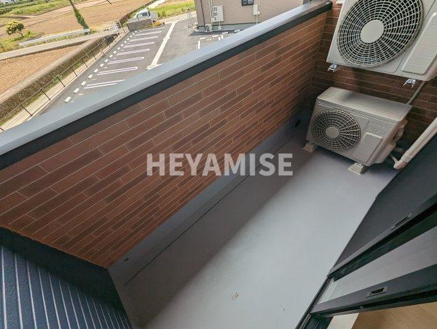 バルコニー　※室内画像は類似物件のもの