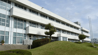 中学校　津島市立暁中学校（中学校）まで1190m