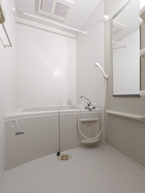 バス・シャワールーム　図面と現状に相違がある場合には現状を優先