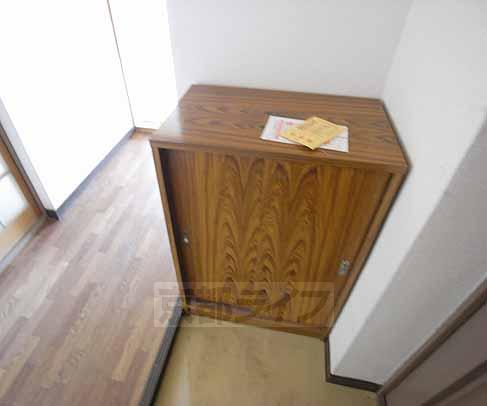 玄関　靴箱があり玄関もすっきり！