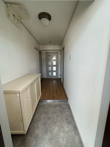 玄関　ゆったりとした玄関です