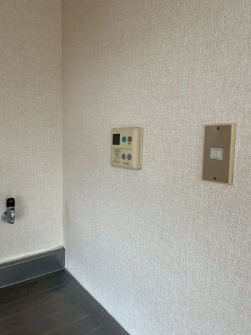 その他設備　給湯リモコンあり