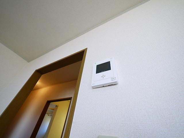 セキュリティ　モニター付きインターホンです