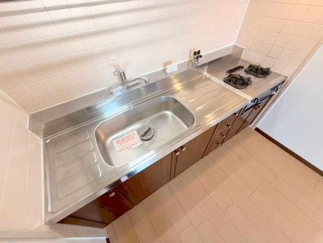 キッチン　作業のしやすい広めのキッチンです。