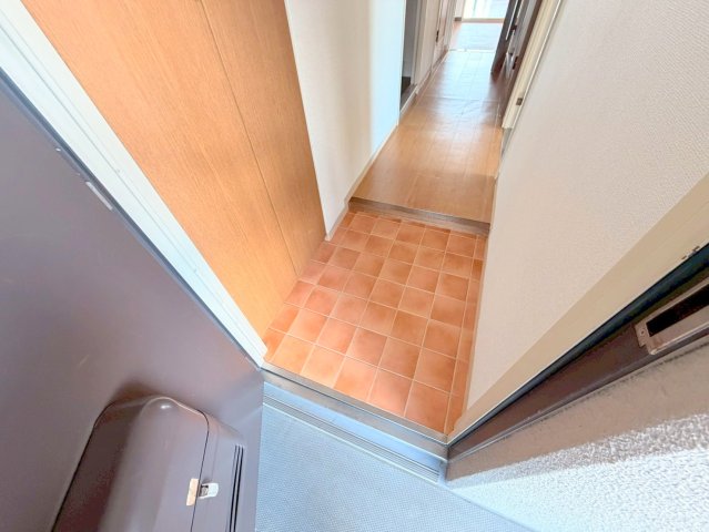 玄関　素敵な玄関は毎朝あなたを元気に送りだしてくれますよ。