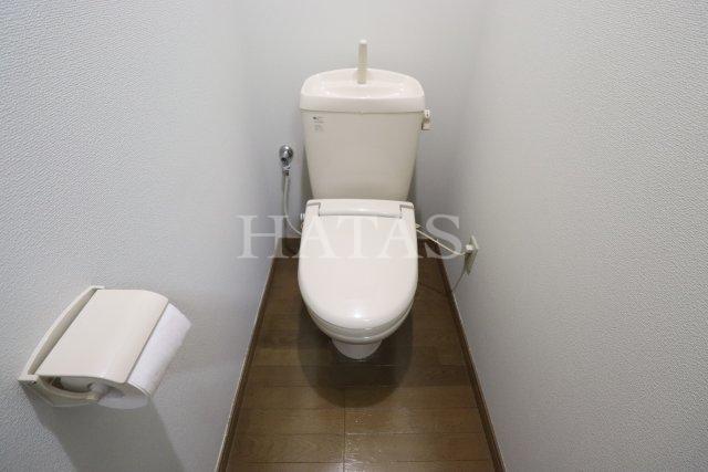 トイレ　同物件別部屋です。