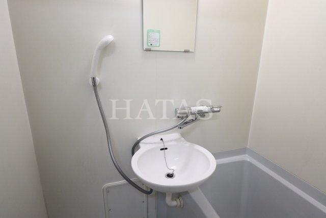 洗面設備　同物件別部屋です。